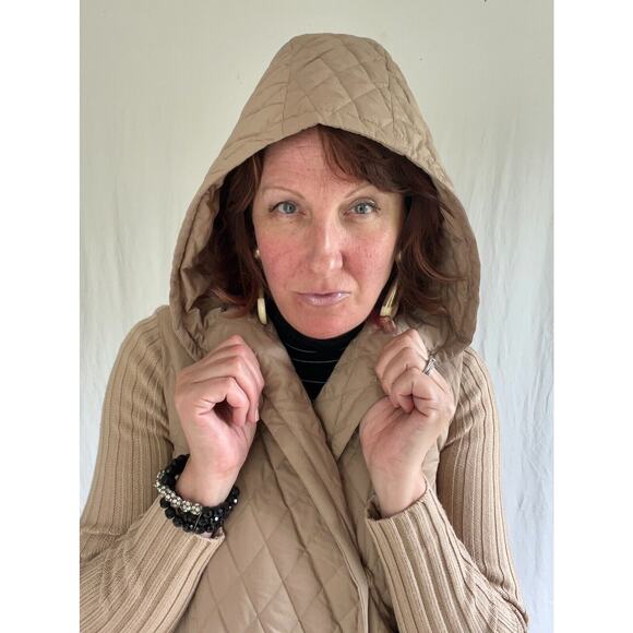 MARYLING Luxury Designer Jacket Runway Lightweight down filled w/hood 38 size M